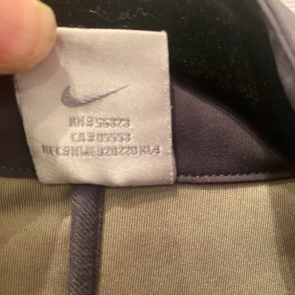 Nike Grey Zip Up Hoodie Women’s Small - Picture 3 of 8